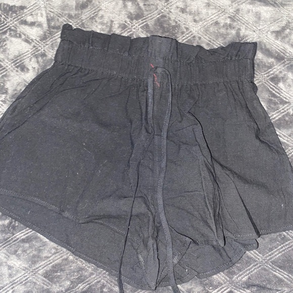 PACK OF 2 FLOWY SHORTS - Picture 5 of 6